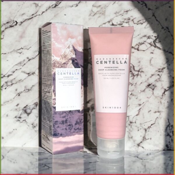 Skin1004 Madagascar Centella Poremizing Deep Cleansing Foam - Image 2